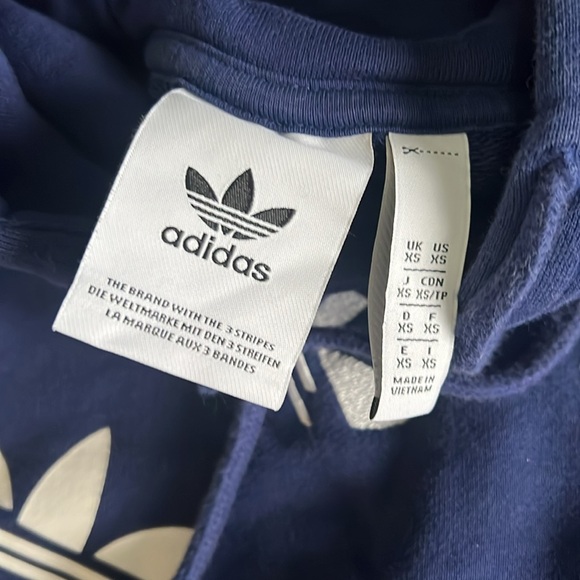 Adidas XS hooded sweatshirt - Picture 2 of 3